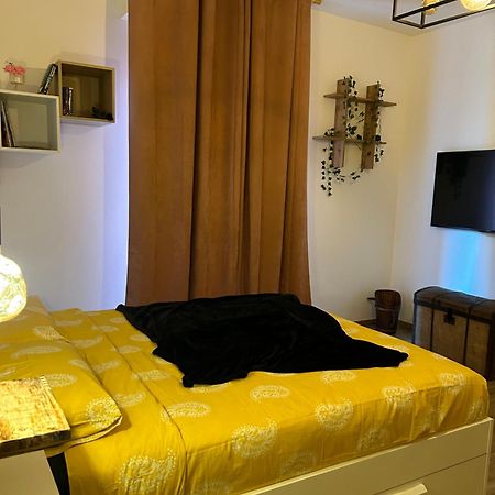 Il Tortellino Vagante - Elegant Apartment โมดินา ภายนอก รูปภาพ
