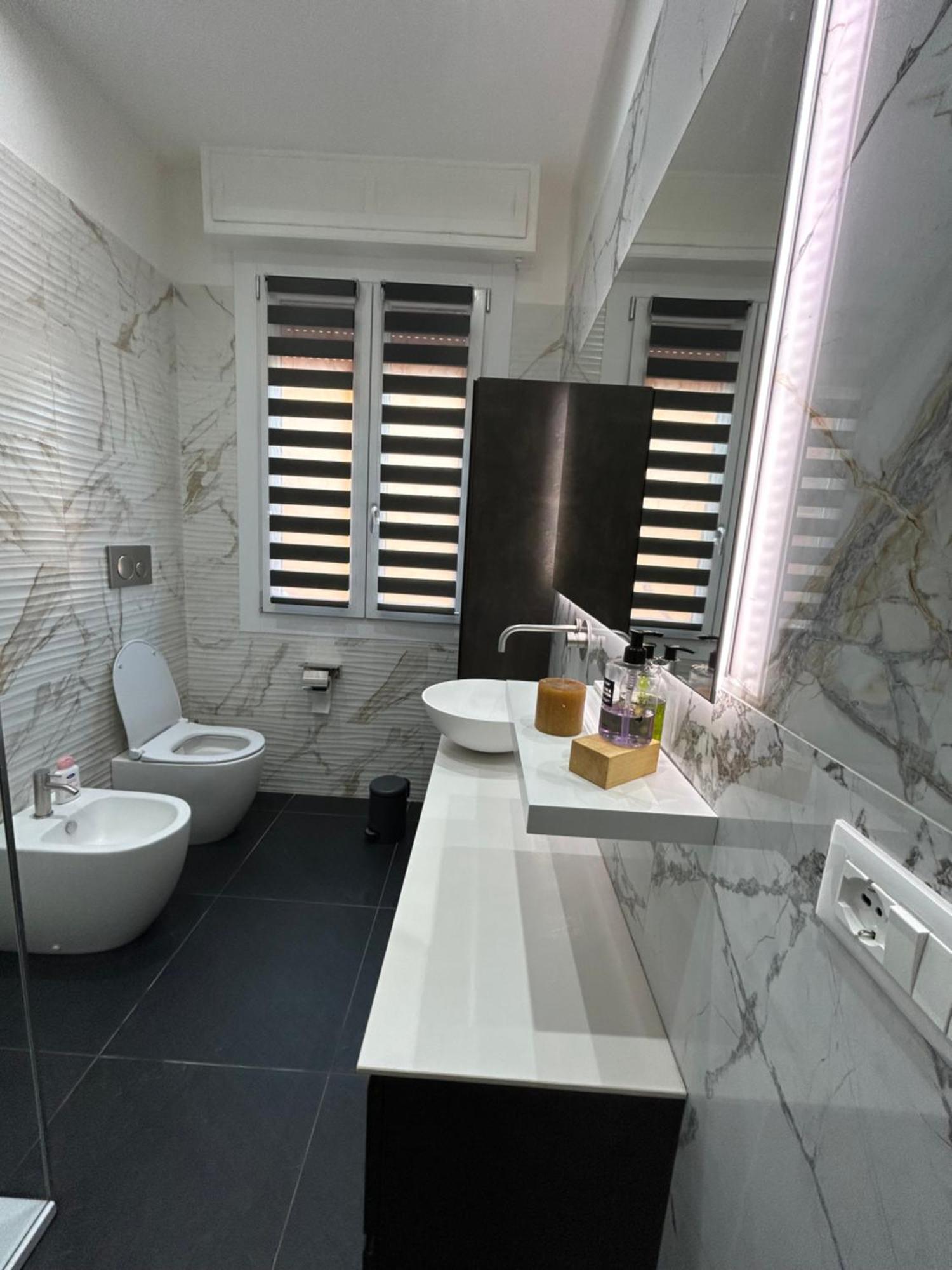 Il Tortellino Vagante - Elegant Apartment โมดินา ภายนอก รูปภาพ